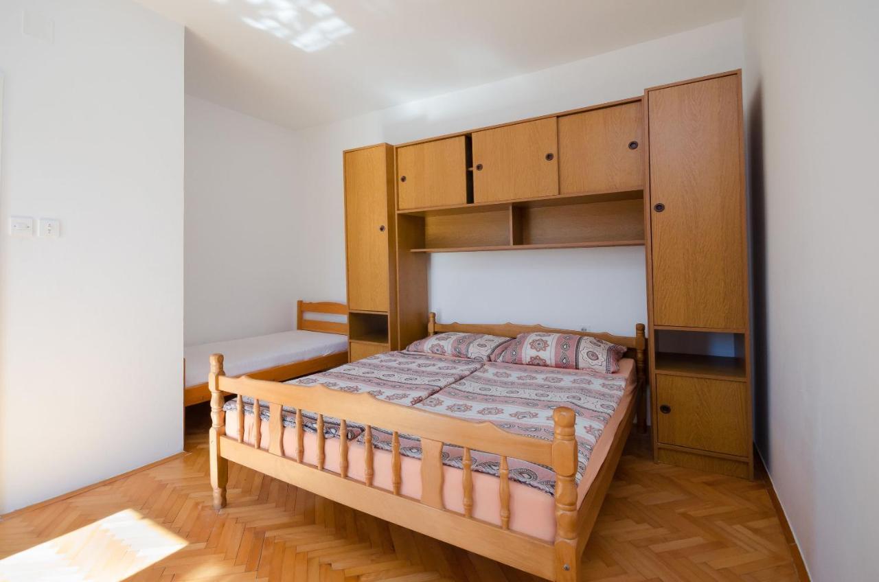 Apartments Elvira Lopar Zewnętrze zdjęcie