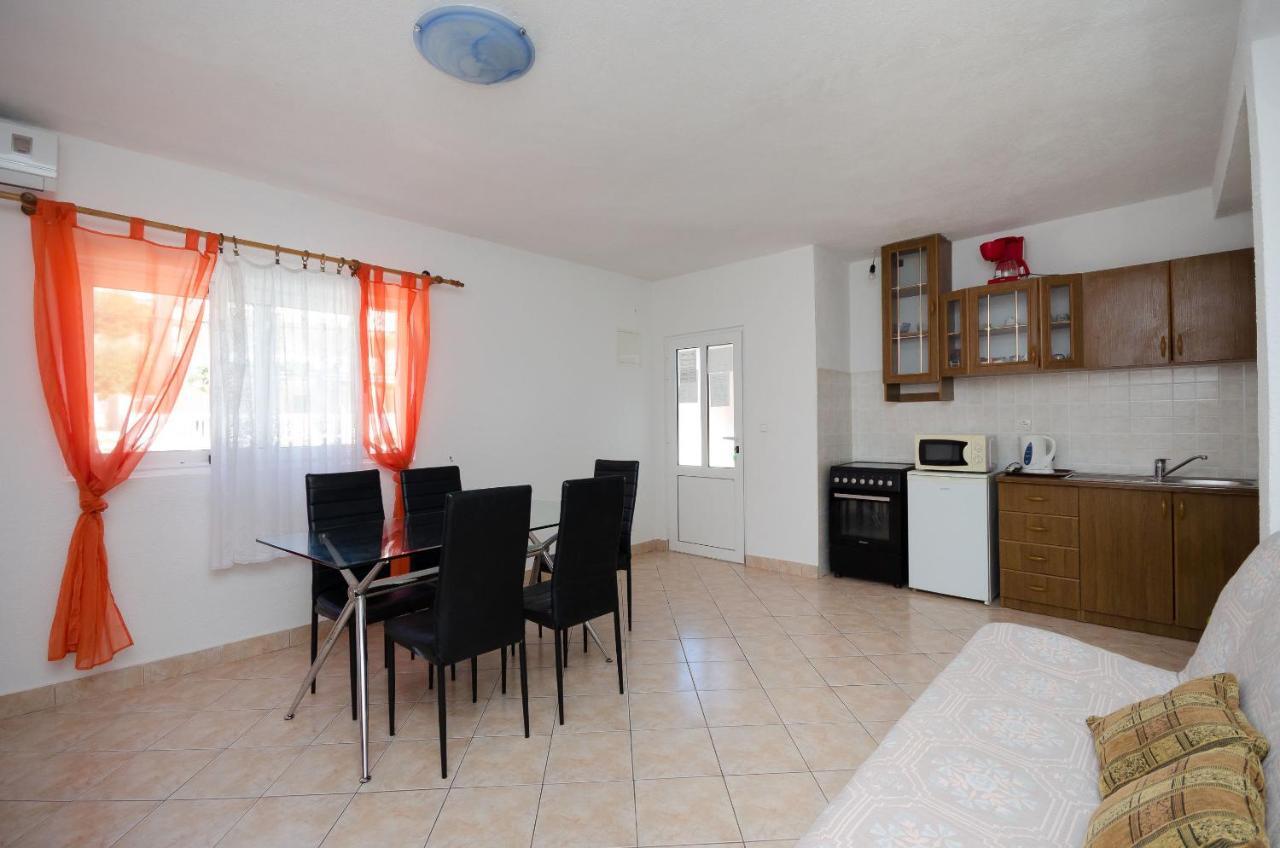 Apartments Elvira Lopar Zewnętrze zdjęcie