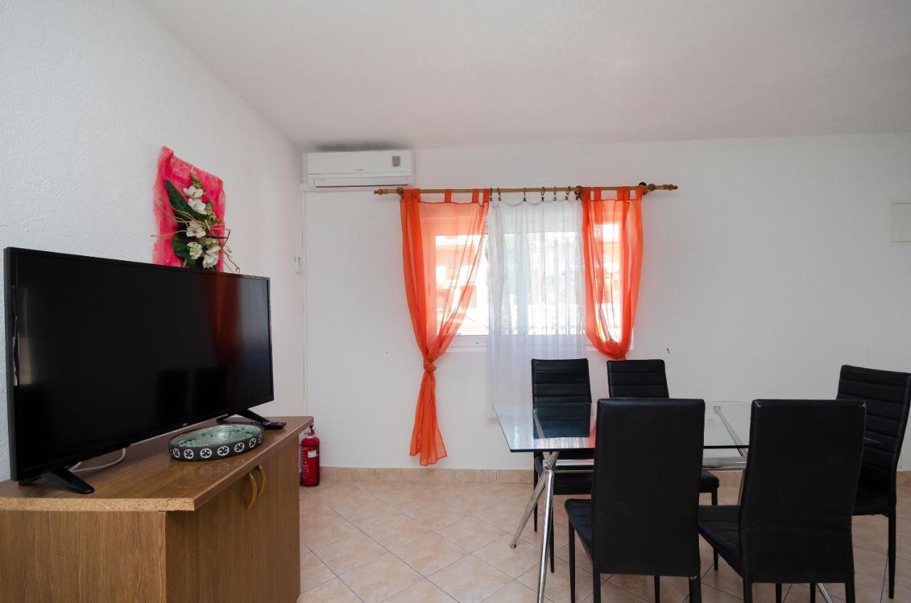 Apartments Elvira Lopar Zewnętrze zdjęcie