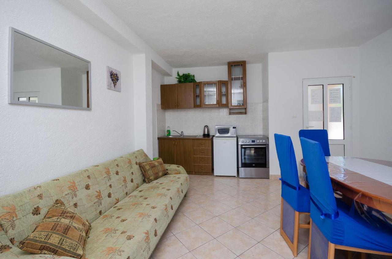 Apartments Elvira Lopar Zewnętrze zdjęcie
